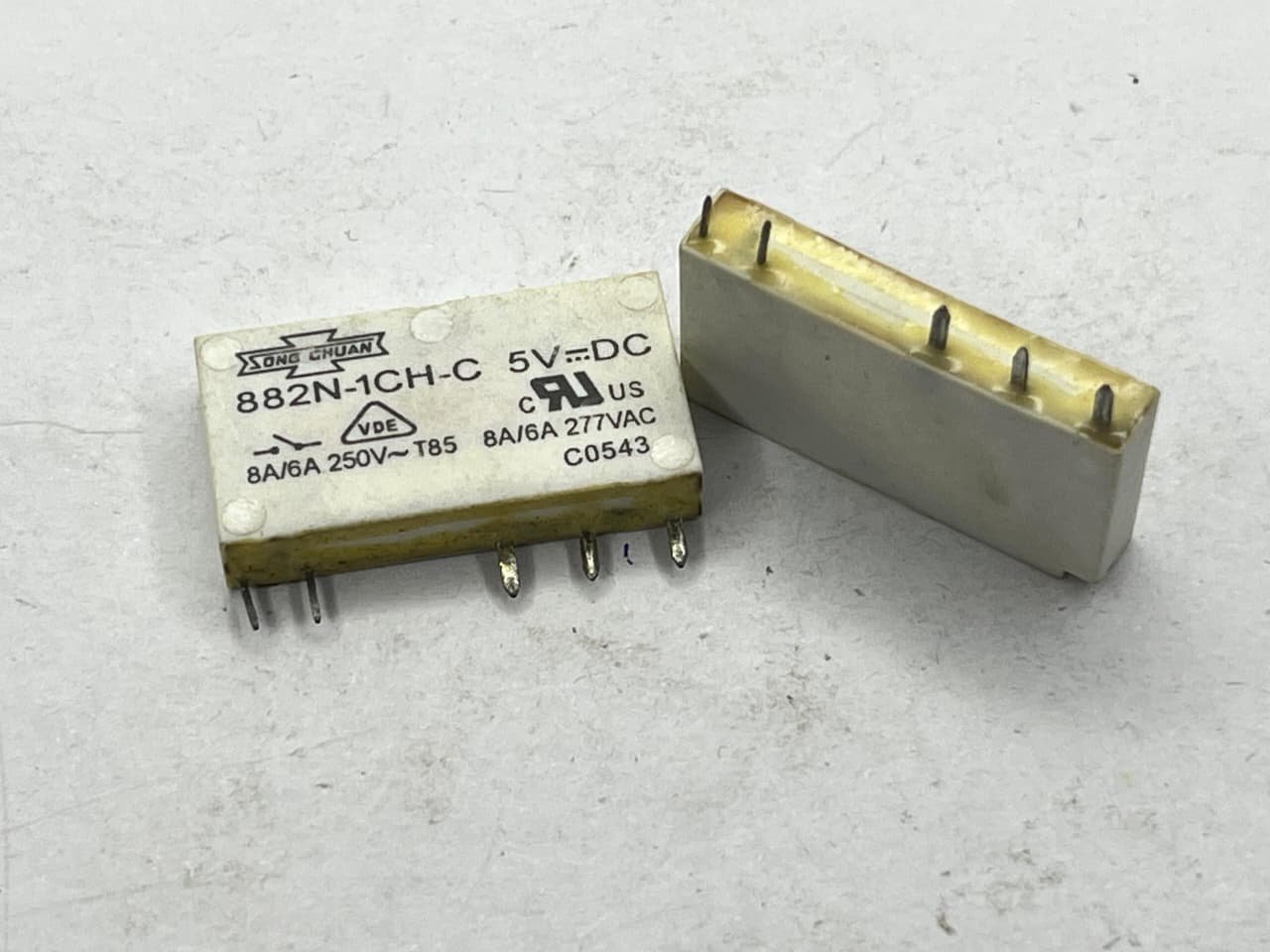 882N-1CHS 5VDC HF41F 5VDC