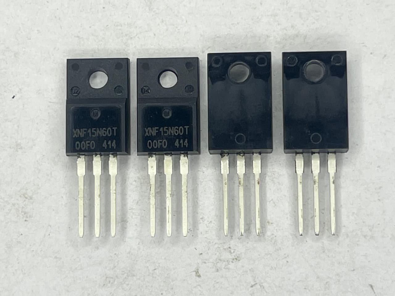 XNF15N60T