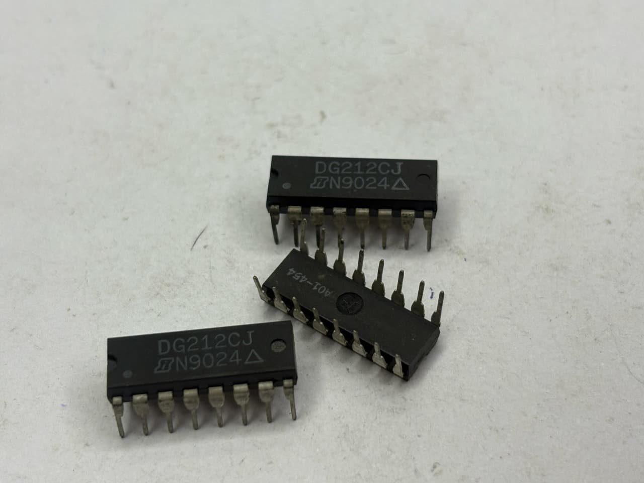 DG212CJ