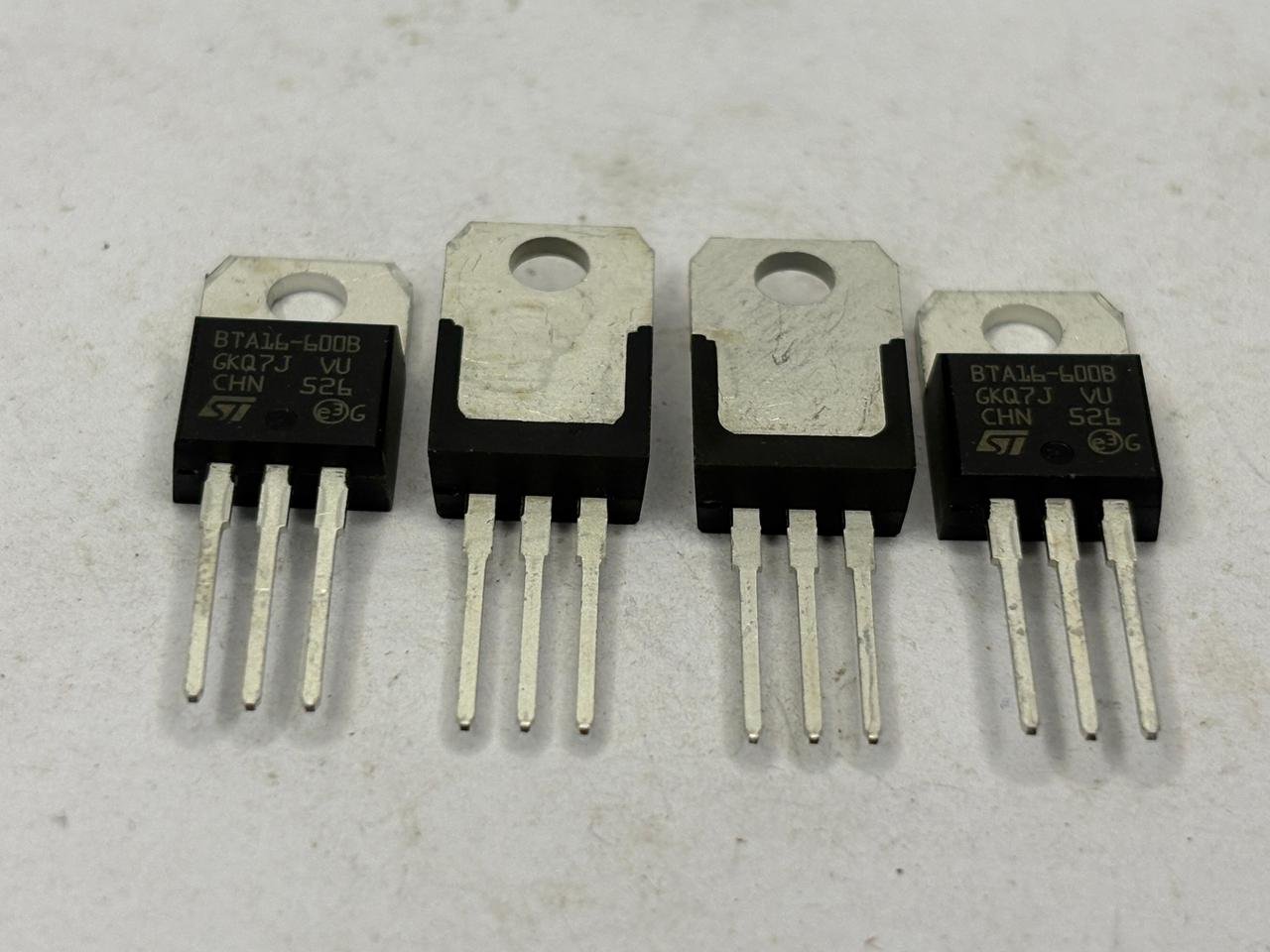 BTA16-600BRG