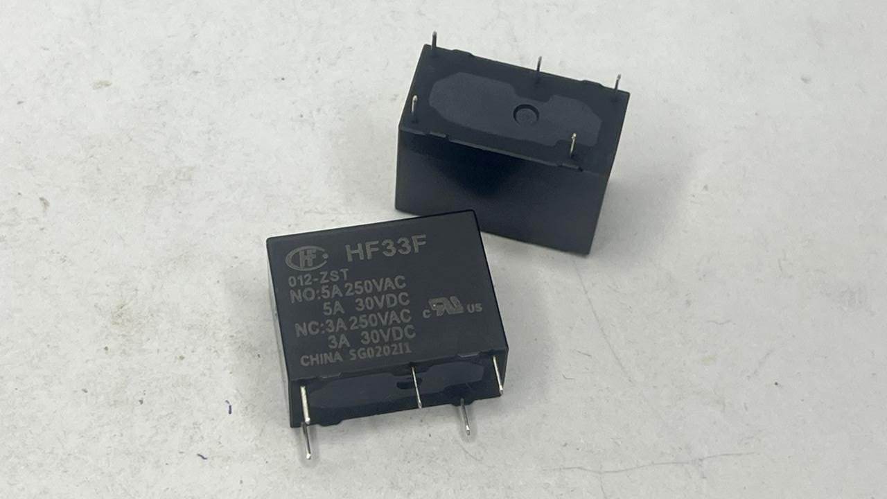 HF33F/012-ZST